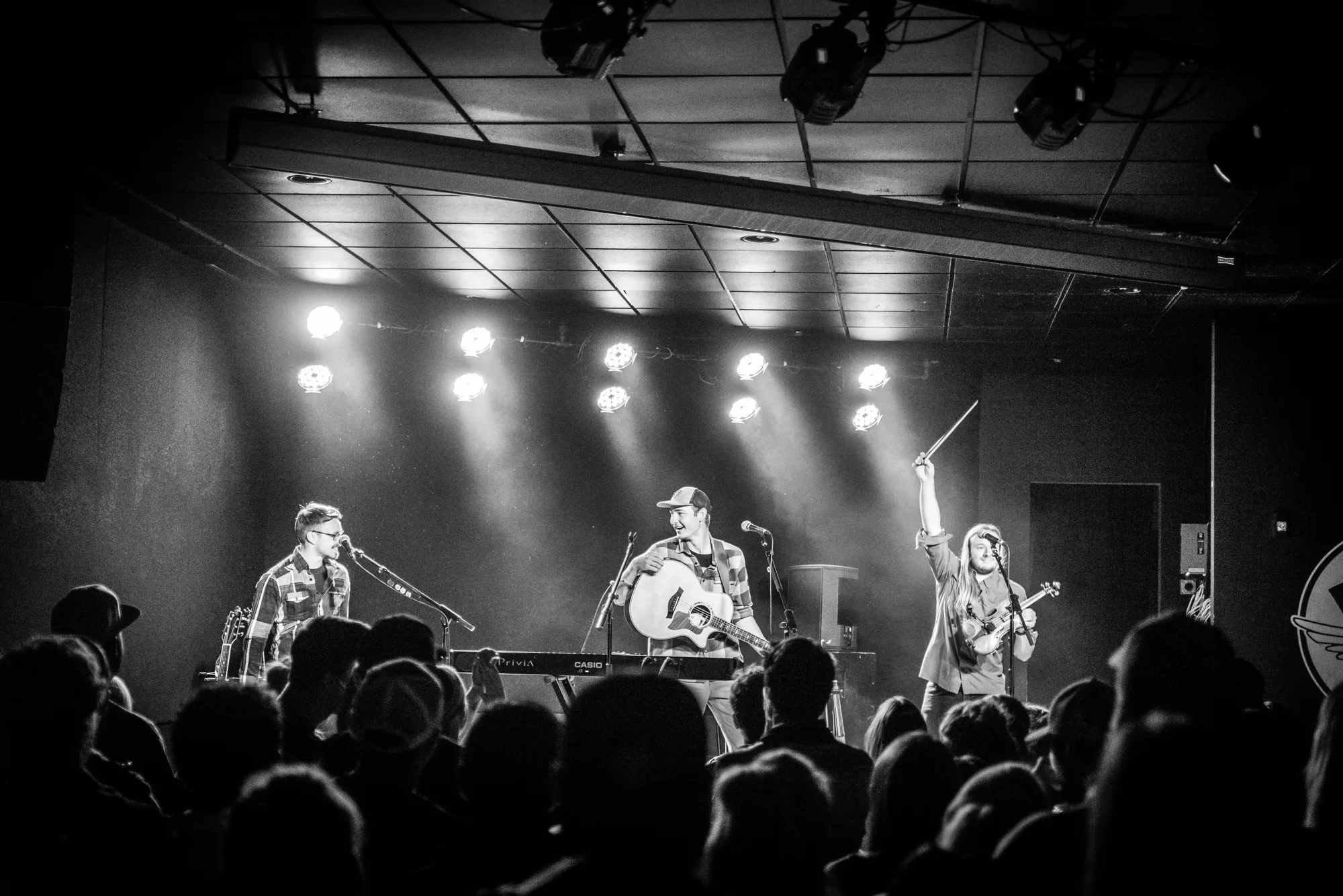 Tophouse playing live